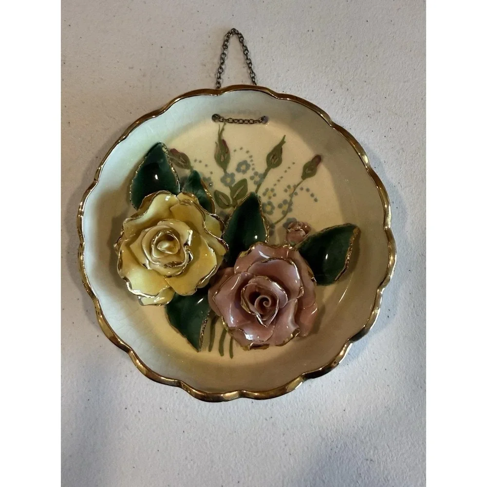 VTG Pair Of Capodimonte-Style Italian Wall Plaque 3-D Painted Roses From Chain
